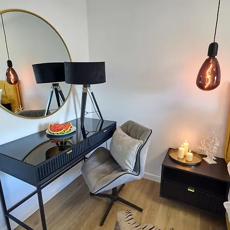 Apartment Ceglana Park By Heaven 2 Sypialnie&parking - 80m2