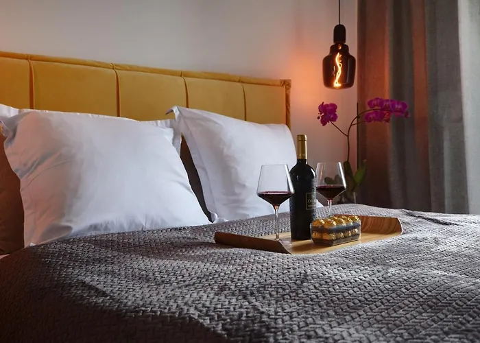 Apartment Ceglana Park Premium -2 Luksusowe Sypialnie, Parking , 80m2 *