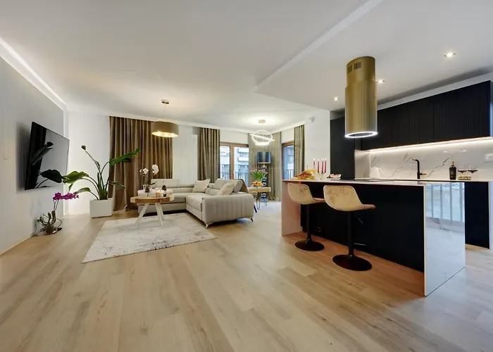 Apartment Ceglana Park Premium -2 Luksusowe Sypialnie, Parking , 80m2