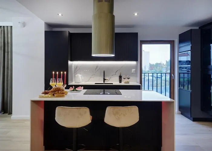 Ceglana Park Premium -2 Luksusowe Sypialnie, Parking , 80m2 アパート *