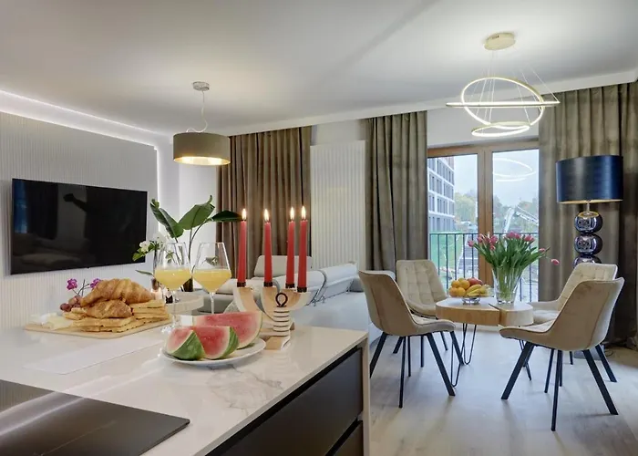 アパート Ceglana Park Premium -2 Luksusowe Sypialnie, Parking , 80m2 カトヴィツェ